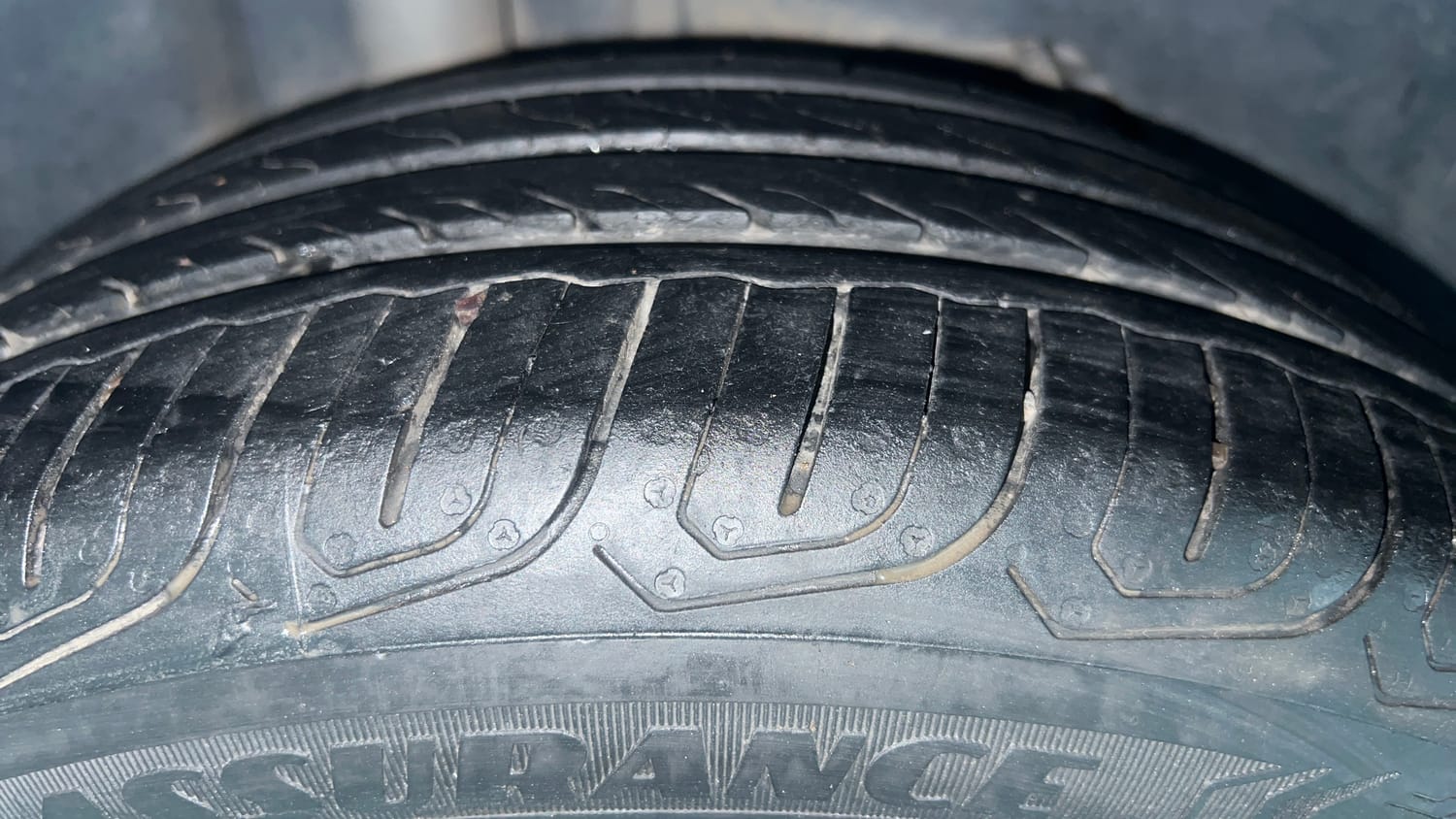 Used 2020 Ford Freestyle Titanium Plus 1.2 Ti-VCT Petrol Manual tyres RIGHT REAR TYRE TREAD VIEW