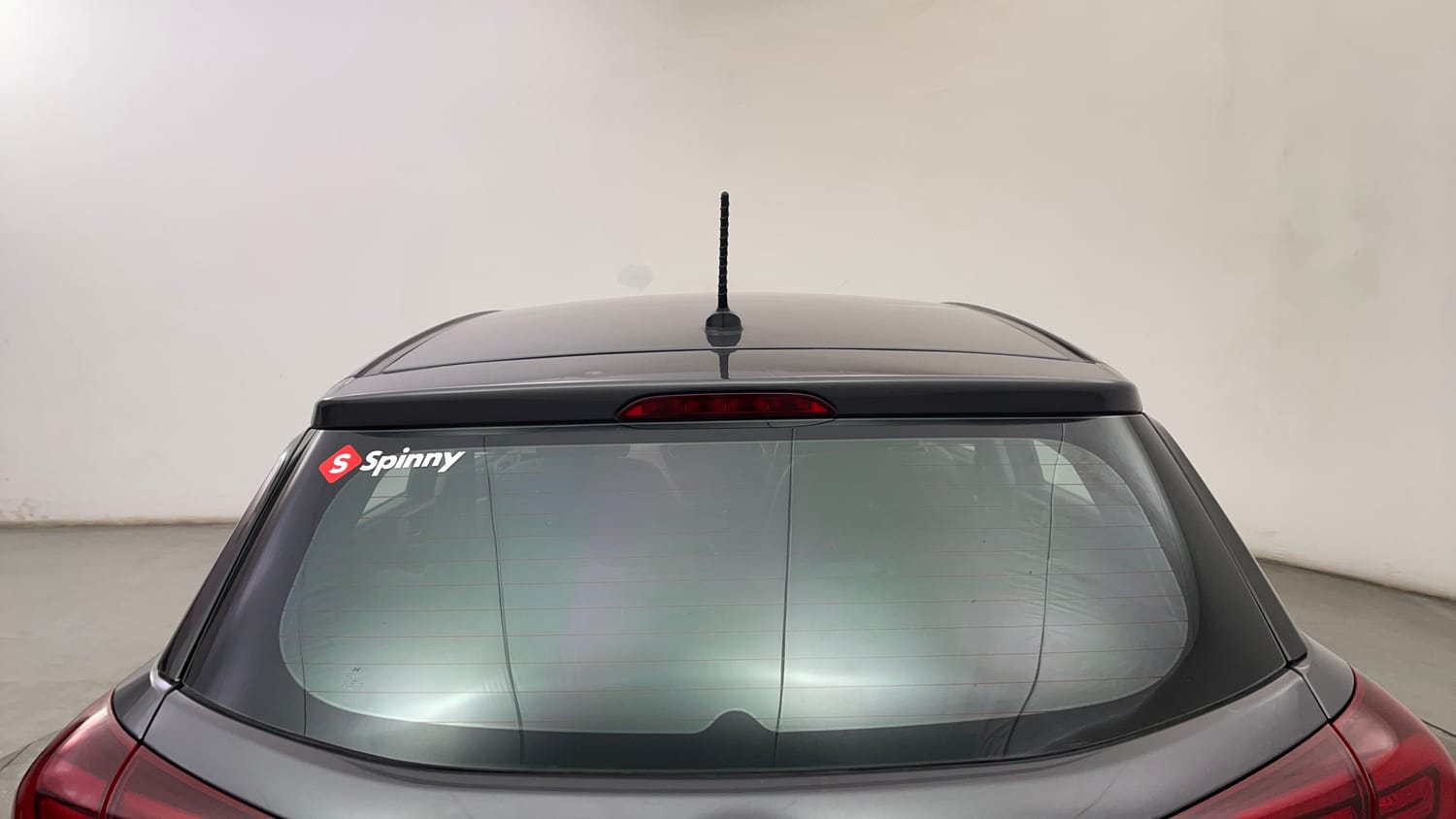 Used 2019 Hyundai Elite i20 Sportz Plus 1.2 CVT Petrol Automatic exterior BACK WINDSHIELD VIEW