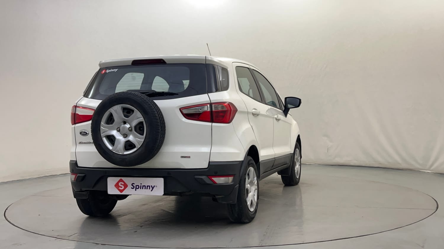 Used 2014 Ford EcoSport Trend 1.5 TDCi Diesel Manual exterior RIGHT REAR CORNER VIEW