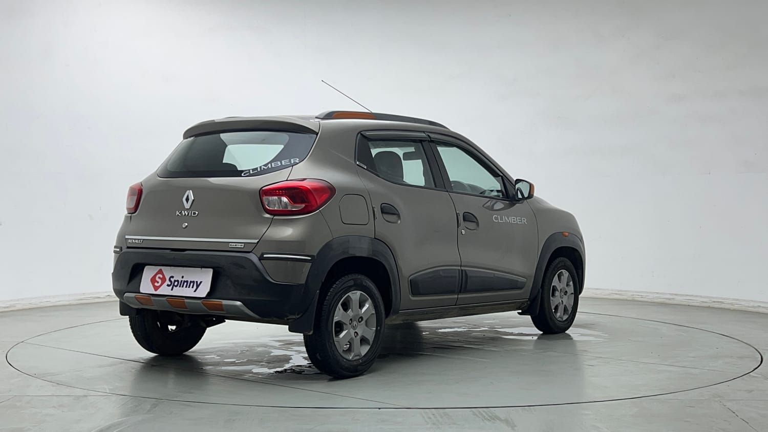 Used 2020 Renault Kwid CLIMBER 1.0 AMT Petrol Automatic exterior RIGHT REAR CORNER VIEW