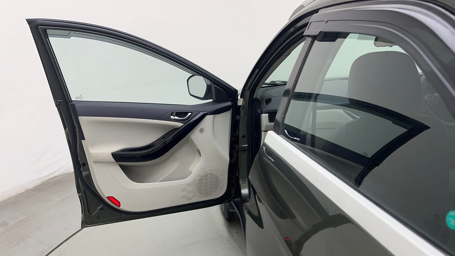 Used 2021 Tata Nexon XZA Plus Petrol Automatic interior LEFT FRONT DOOR OPEN VIEW