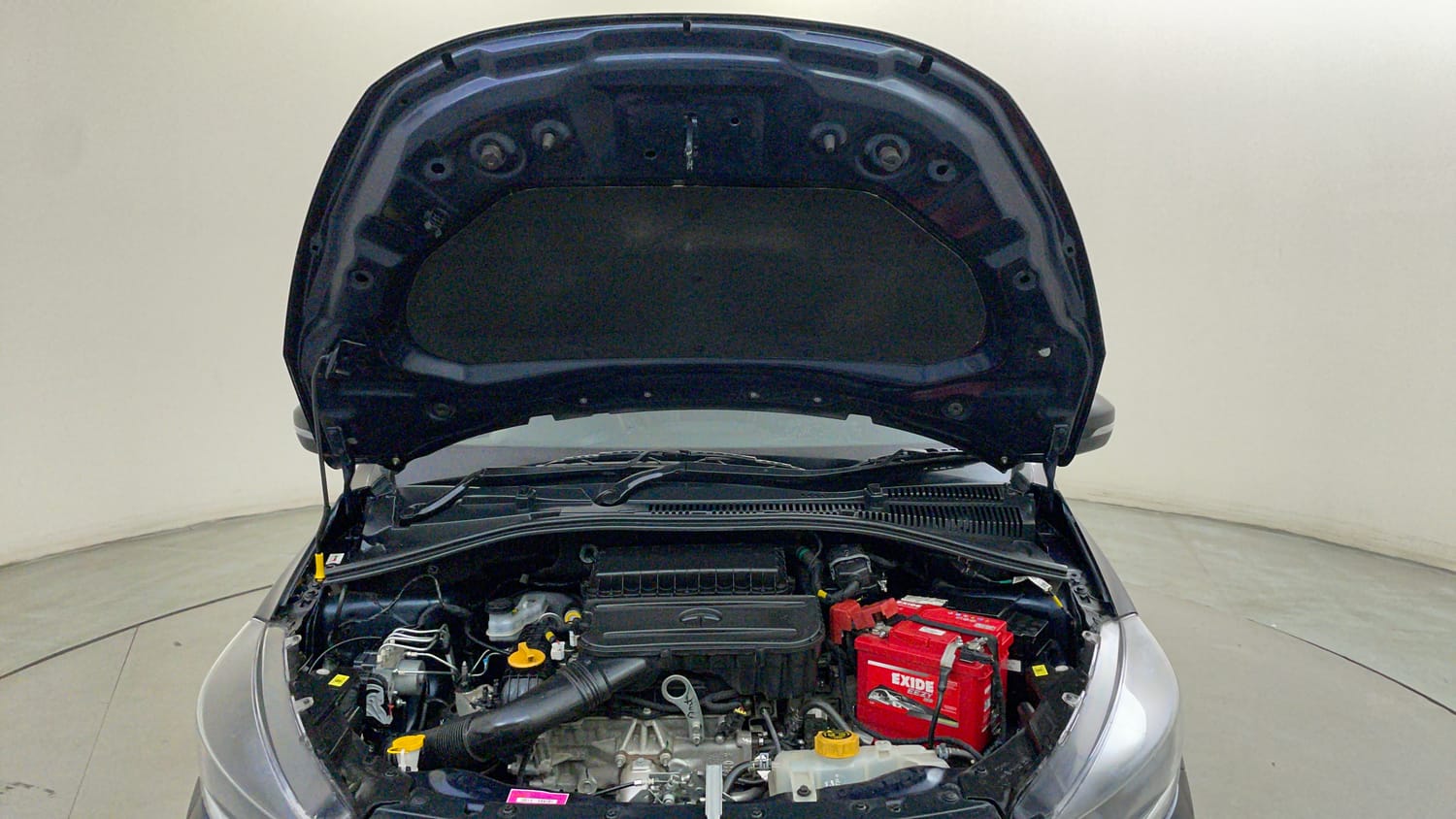 Used 2023 Tata Tiago XTA Petrol Automatic engine ENGINE & BONNET OPEN FRONT VIEW
