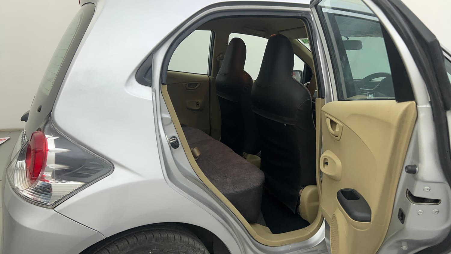 Used 2017 Honda Brio S MT Petrol Manual interior RIGHT SIDE REAR DOOR CABIN VIEW