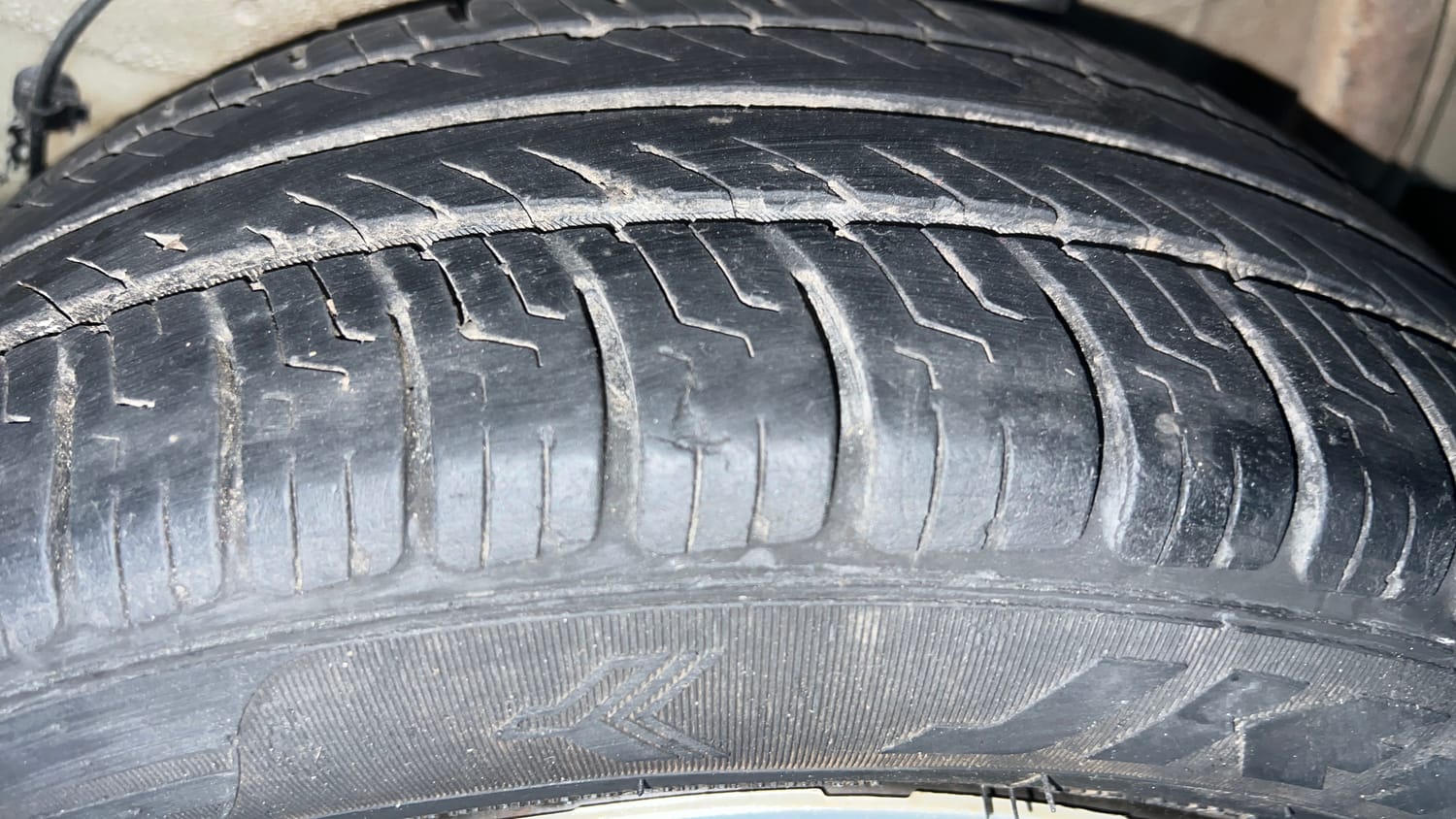 Used 2019 Maruti Suzuki Celerio VXi (O) CNG Cng Manual tyres LEFT REAR TYRE TREAD VIEW