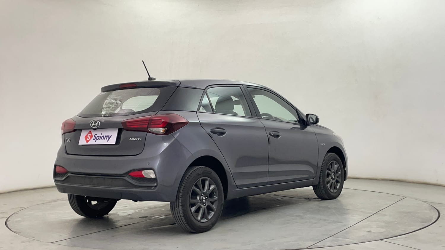 Used 2019 Hyundai Elite i20 Sportz Plus 1.2 CVT Petrol Automatic exterior RIGHT REAR CORNER VIEW