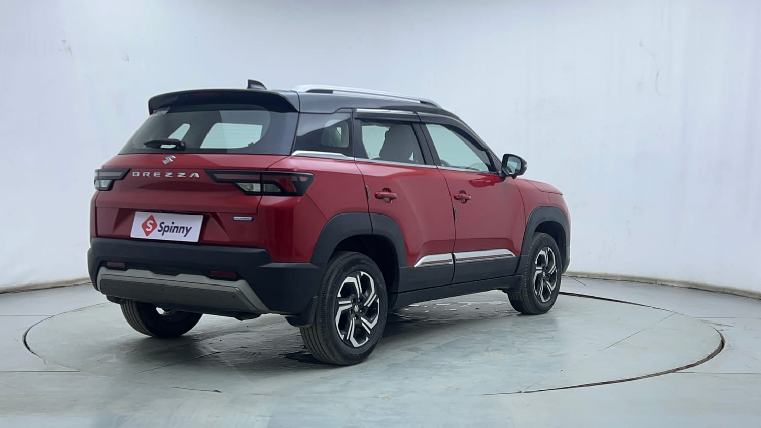 Used 2024 Maruti Suzuki Brezza Zxi Plus Dual Tone Petrol Manual exterior RIGHT REAR CORNER VIEW