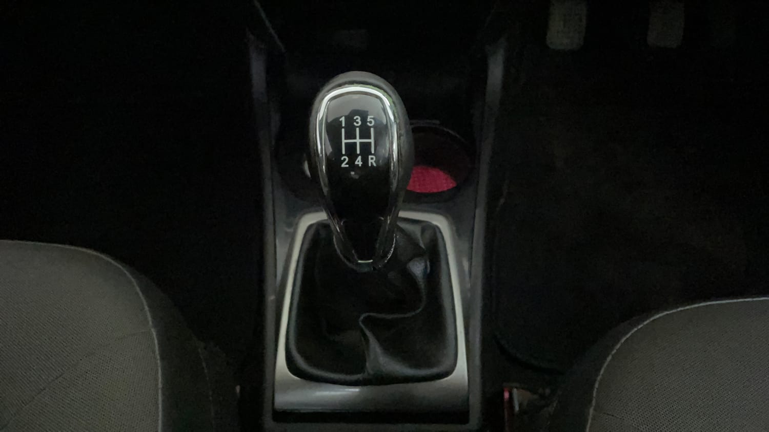 Used 2014 Tata Zest XE Petrol Petrol Manual interior GEAR  KNOB VIEW