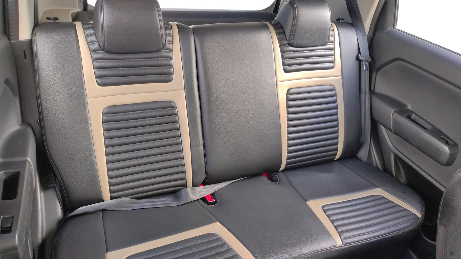 Used 2022 Maruti Suzuki Wagon R ZXi 1.2 Petrol Manual interior REAR SEAT CONDITION VIEW