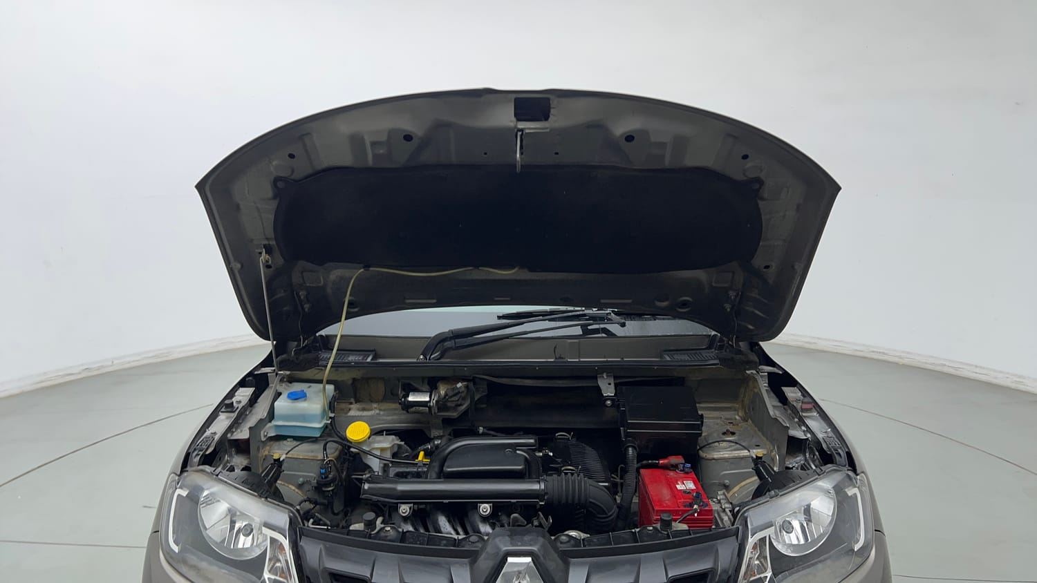 Used 2020 Renault Kwid CLIMBER 1.0 AMT Petrol Automatic engine ENGINE & BONNET OPEN FRONT VIEW