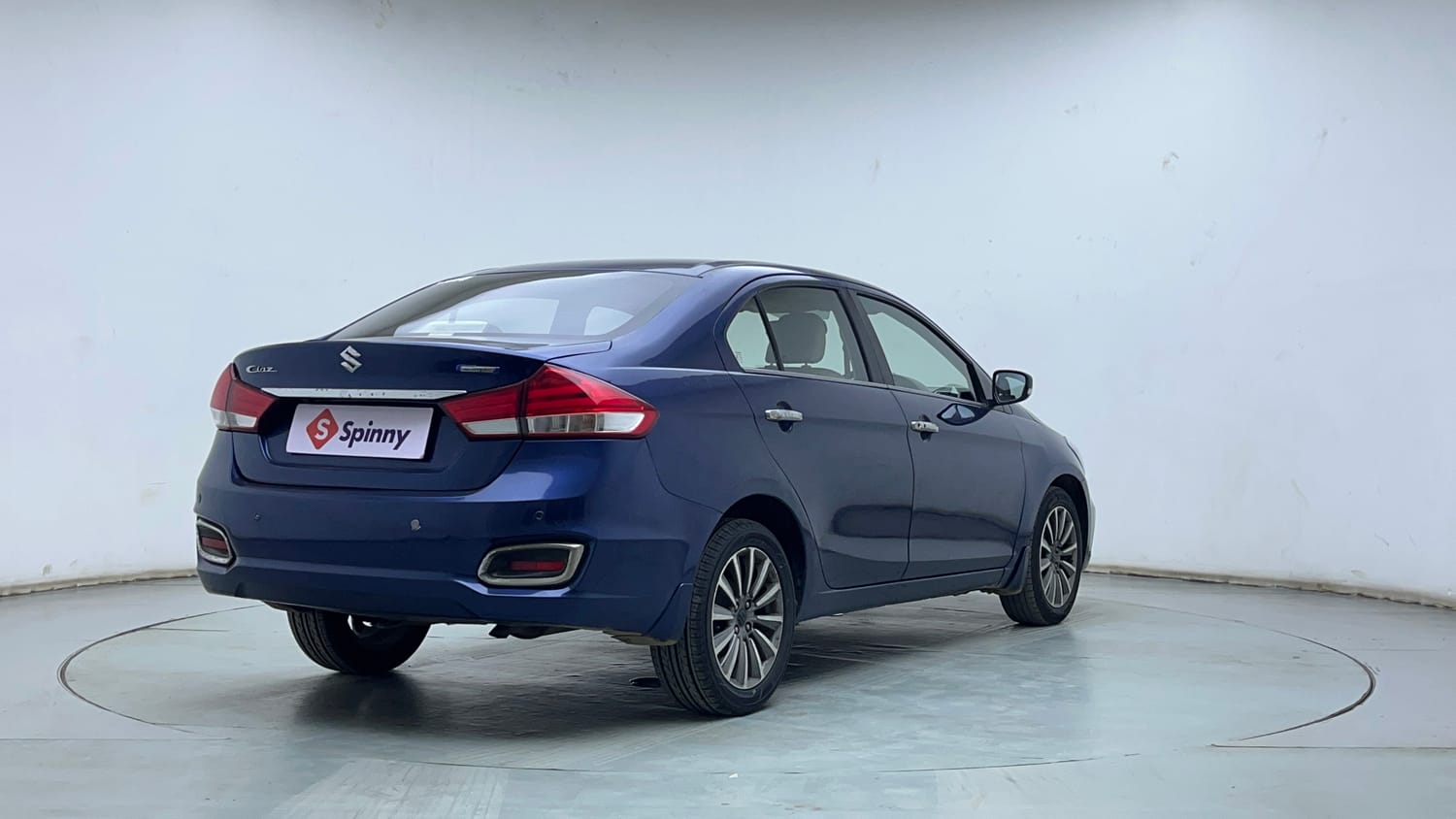 Used 2018 Maruti Suzuki Ciaz Alpha Hybrid 1.5 AT Petrol Automatic exterior RIGHT REAR CORNER VIEW