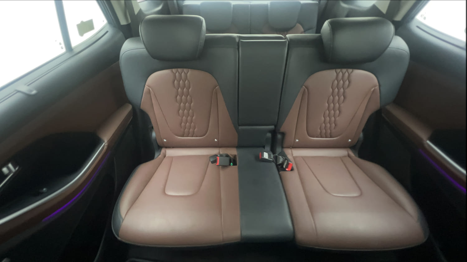 Used 2023 Hyundai Alcazar Signature (O) 7 Seater 1.5 Diesel AT Diesel Automatic interior REAR SEAT CONDITION VIEW