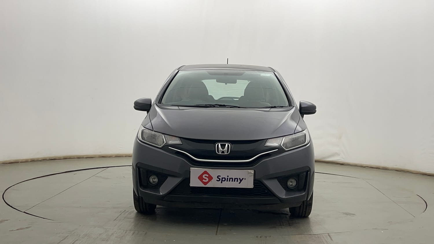 Used 2018 Honda Jazz V Petrol Petrol Manual exterior FRONT VIEW