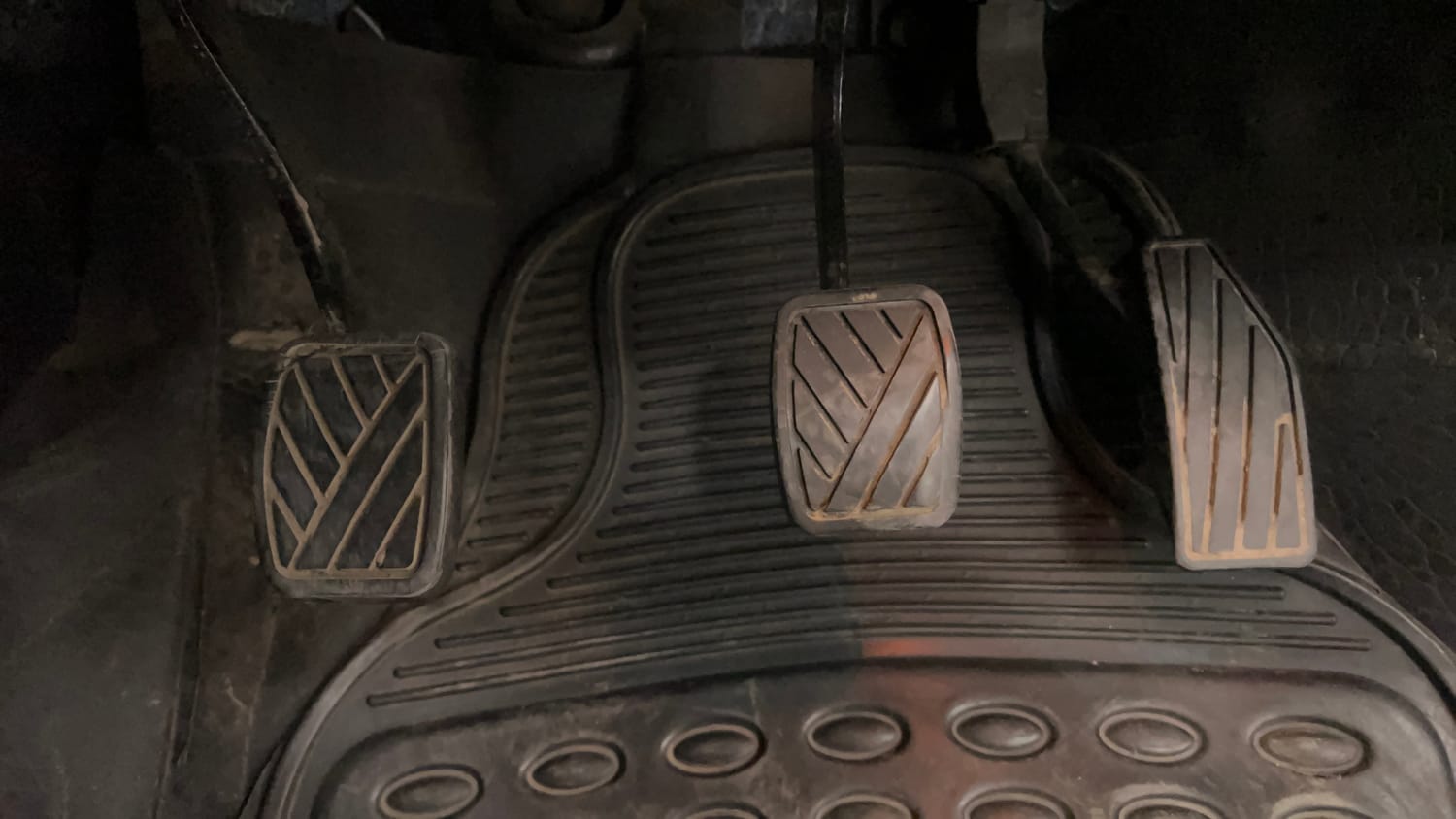 Used 2022 Maruti Suzuki Baleno Alpha MT Petrol Manual interior PEDALS VIEW