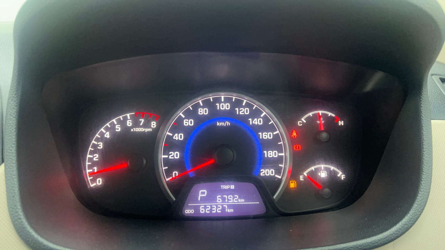 Used 2018 Hyundai Grand i10 Magna AT 1.2 Kappa VTVT Petrol Automatic interior CLUSTERMETER VIEW