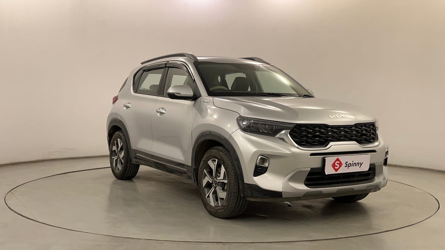 Used 2023 Kia Sonet HTX 1.0 DCT Petrol Automatic exterior RIGHT FRONT CORNER VIEW