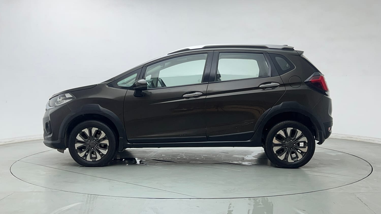 Used 2021 Honda WR-V VX MT Diesel Diesel Manual exterior LEFT SIDE VIEW