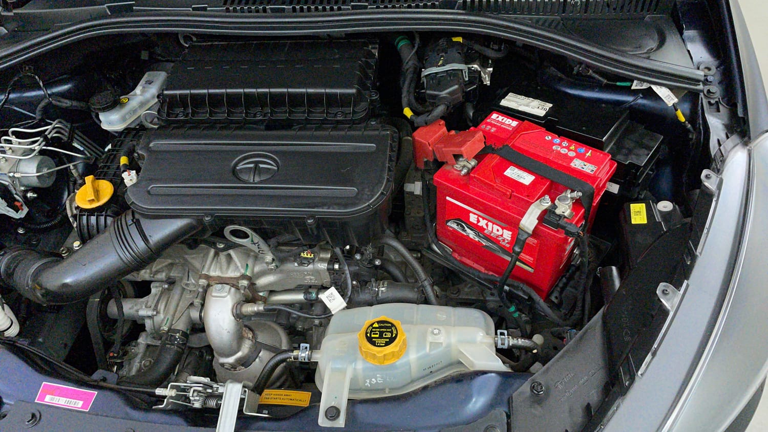 Used 2023 Tata Tiago XTA Petrol Automatic engine ENGINE LEFT SIDE VIEW