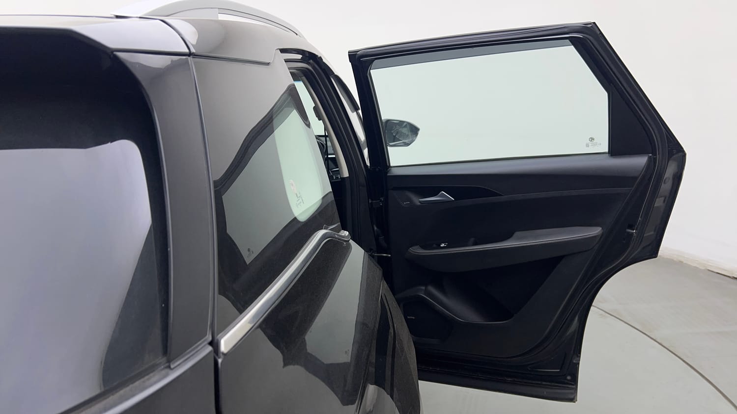 Used 2019 MG Motors Hector Sharp Hybrid 1.5 Petrol Hybrid Manual interior RIGHT REAR DOOR OPEN VIEW