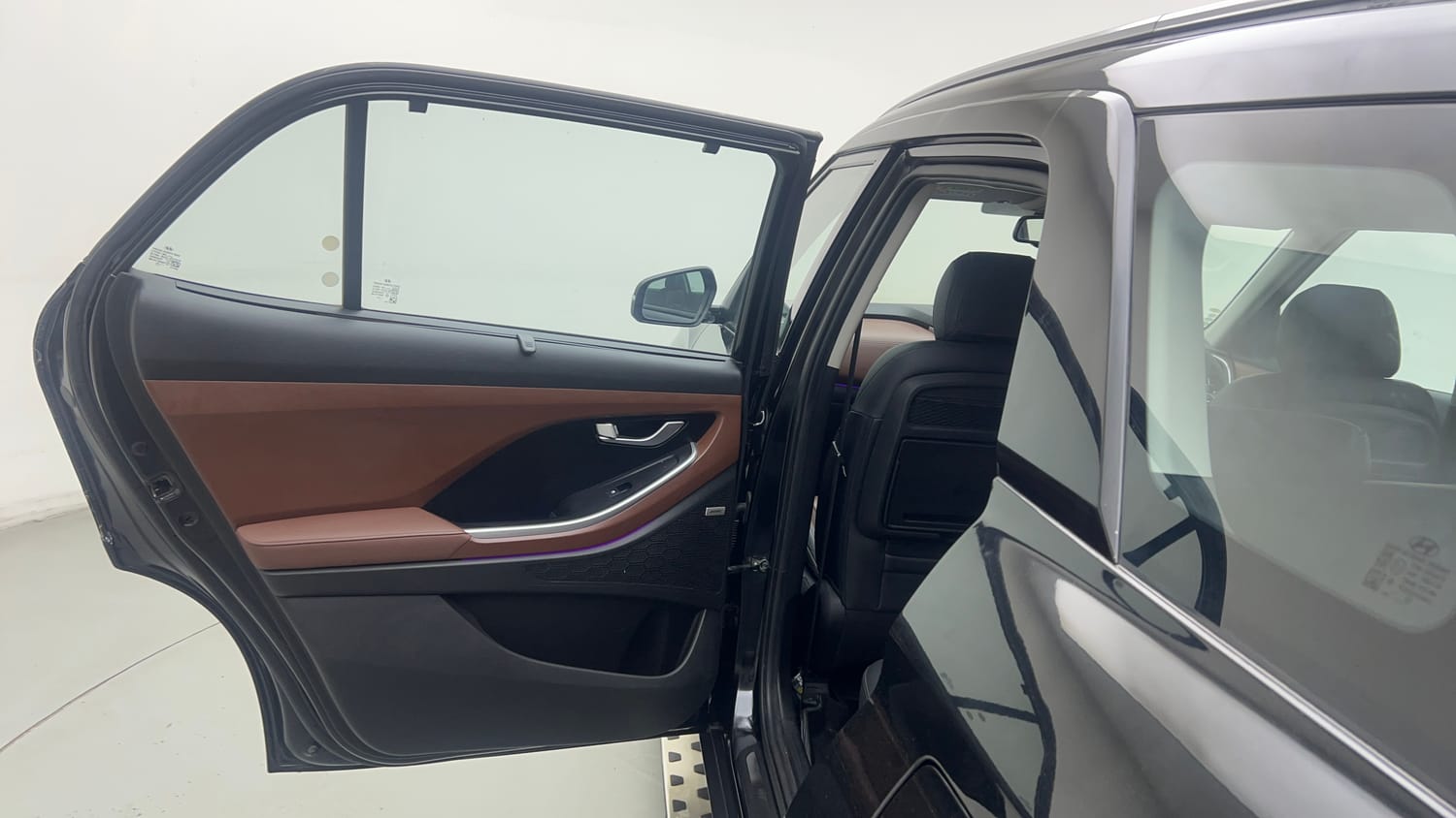 Used 2023 Hyundai Alcazar Signature (O) 7 Seater 1.5 Diesel AT Diesel Automatic interior LEFT REAR DOOR OPEN VIEW
