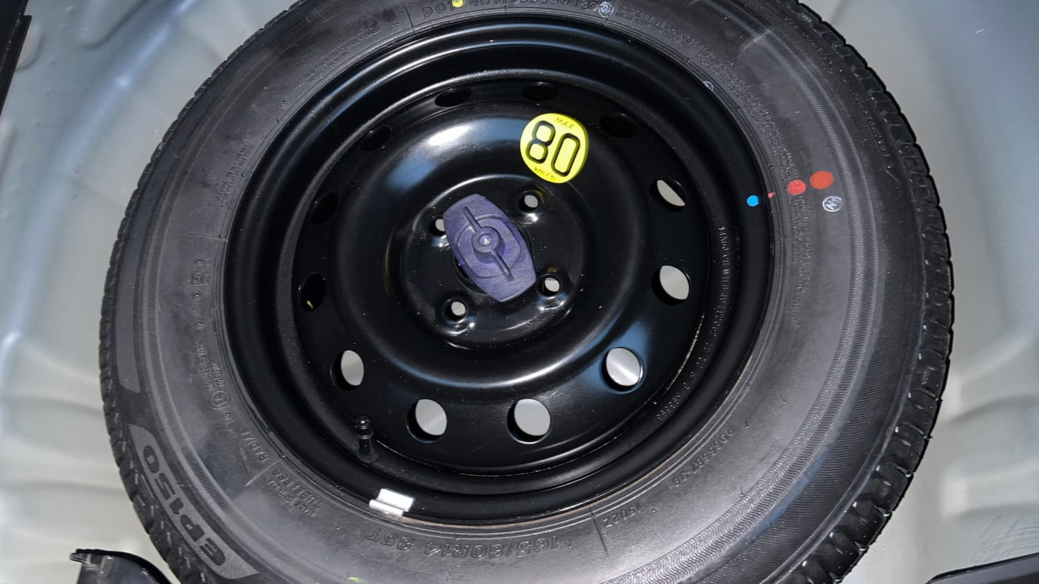 Used 2019 Maruti Suzuki Swift ZXi Petrol Manual tyres SPARE TYRE VIEW