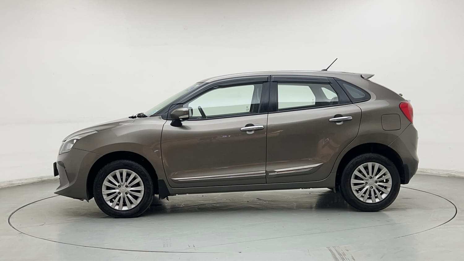 Used 2021 Maruti Suzuki Baleno Delta Petrol Manual exterior LEFT SIDE VIEW
