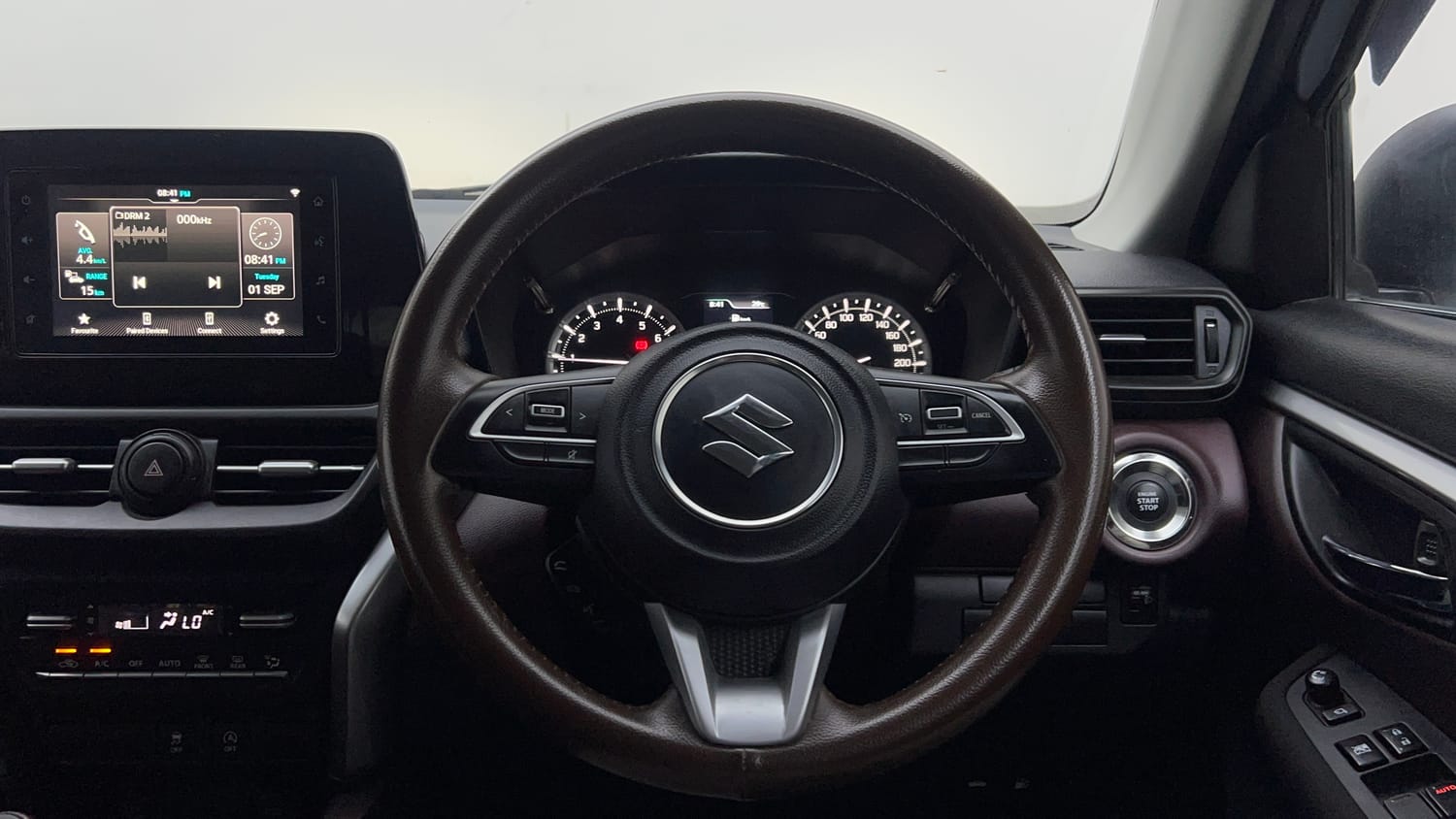 Used 2024 Maruti Suzuki Grand Vitara Delta Smart Hybrid Petrol Manual interior STEERING VIEW