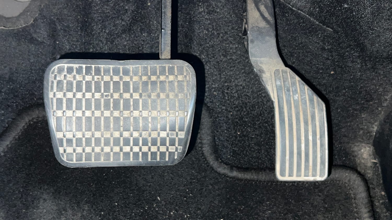 Used 2021 Tata Nexon XZA Plus Petrol Automatic interior PEDALS VIEW