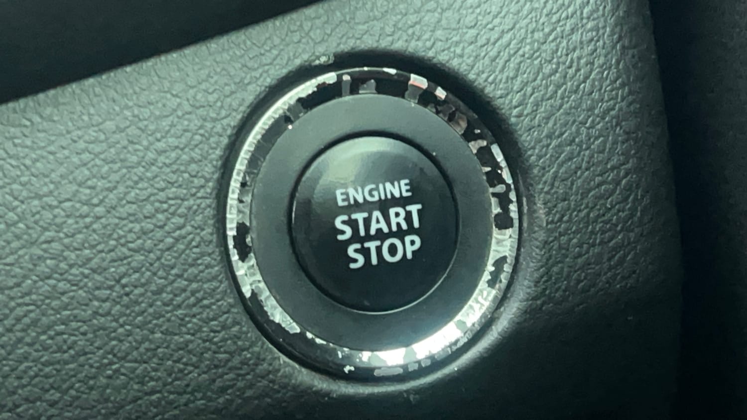 Used 2018 Maruti Suzuki Baleno Zeta 1.2 Petrol Manual top_features Keyless start