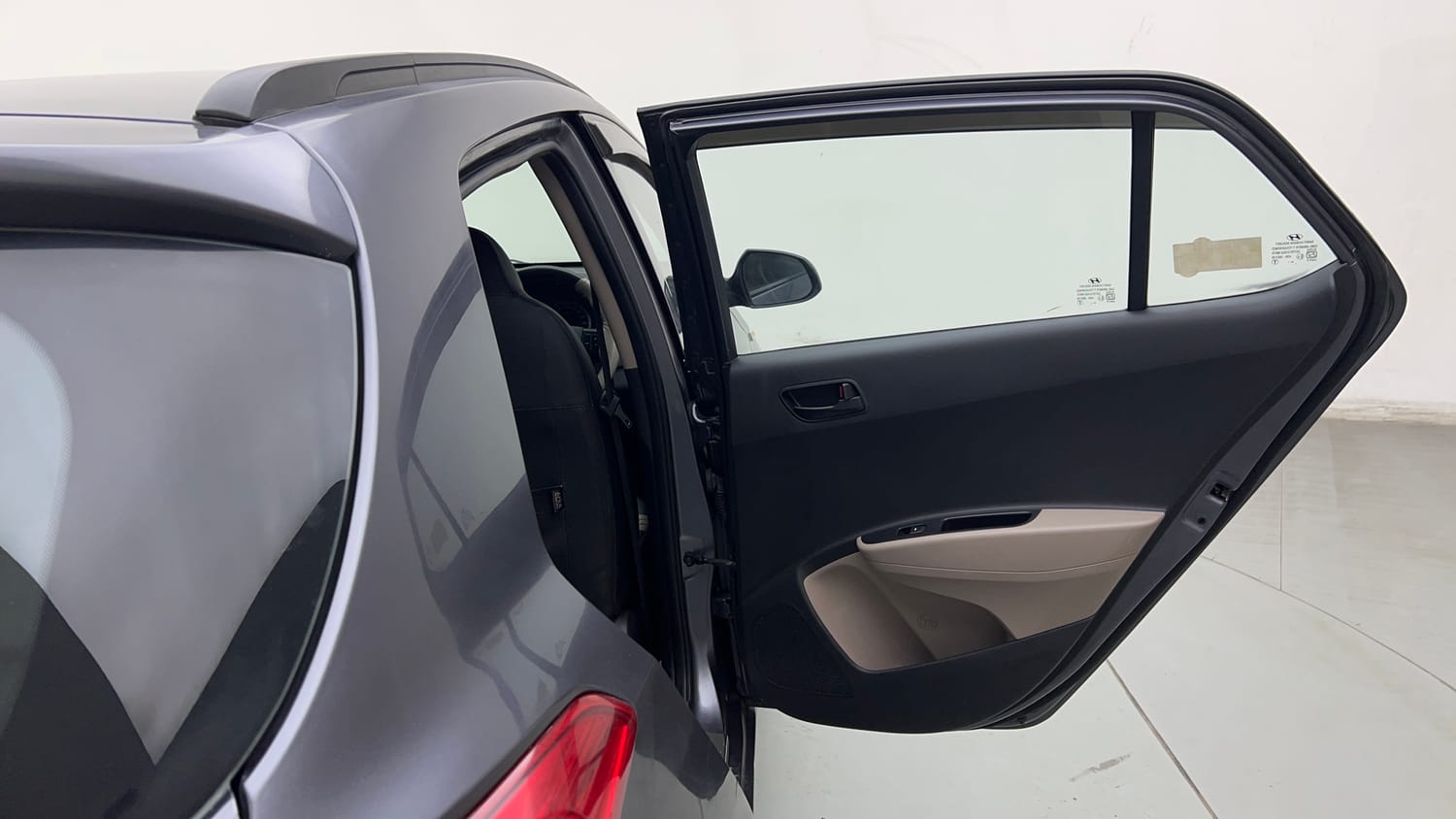 Used 2019 Hyundai Grand i10 Magna 1.2 Kappa VTVT Petrol Manual interior RIGHT REAR DOOR OPEN VIEW