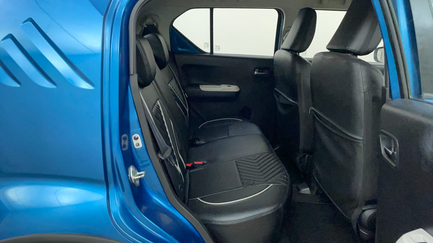 Used 2017 Maruti Suzuki Ignis Alpha 1.2 MT Petrol Manual interior RIGHT SIDE REAR DOOR CABIN VIEW