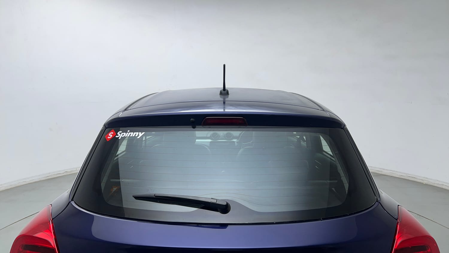 Used 2019 Maruti Suzuki Swift ZXi Petrol Manual exterior BACK WINDSHIELD VIEW