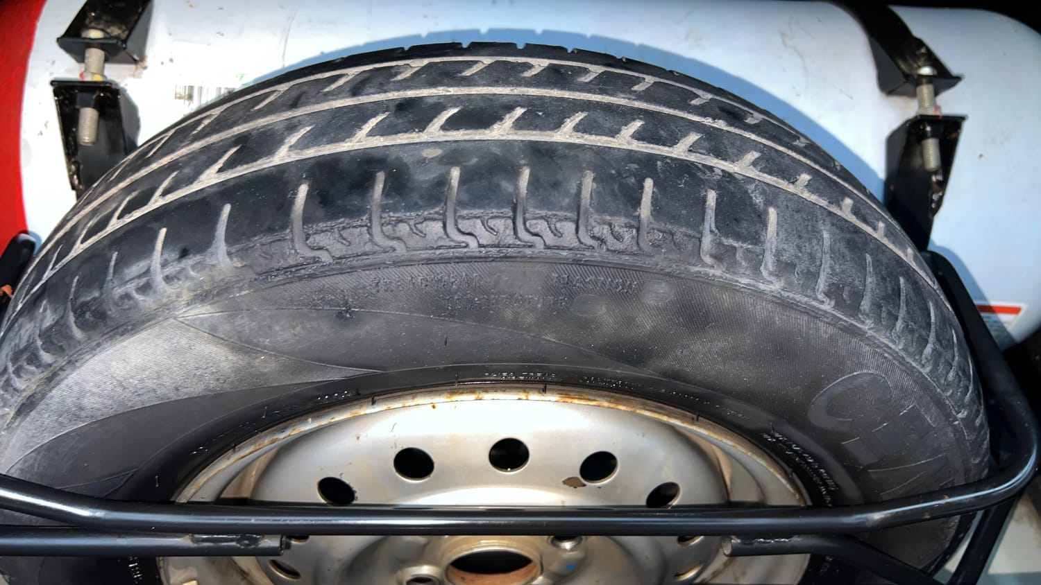 Used 2020 Maruti Suzuki Wagon R LXi 1.0 CNG Cng Manual tyres SPARE TYRE VIEW