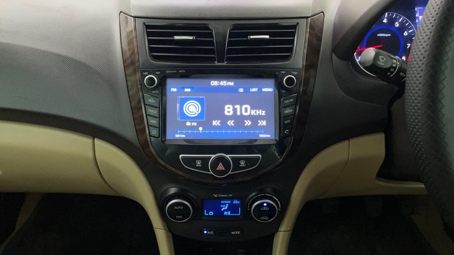 Used 2016 Hyundai Verna 1.6 VTVT SX Petrol Manual interior MUSIC SYSTEM & AC CONTROL VIEW