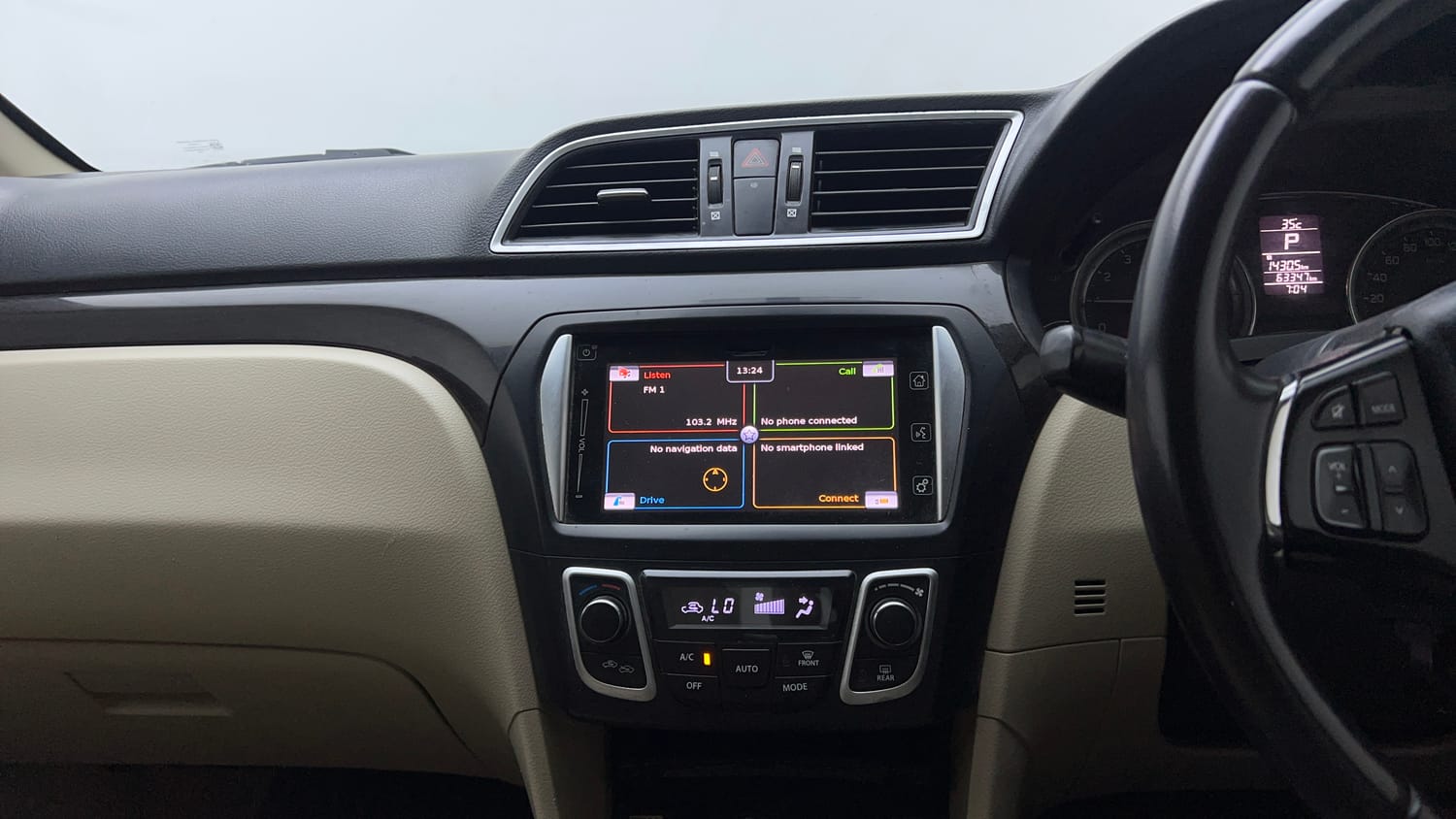 Used 2016 Maruti Suzuki Ciaz ZXI+ AT Petrol Automatic top_features Integrated (in-dash) music system