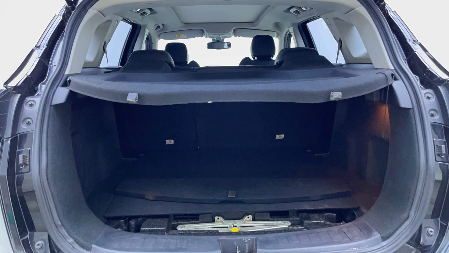 Used 2021 Tata Harrier XZA Plus Dark Edition Diesel Automatic interior DICKY INSIDE VIEW