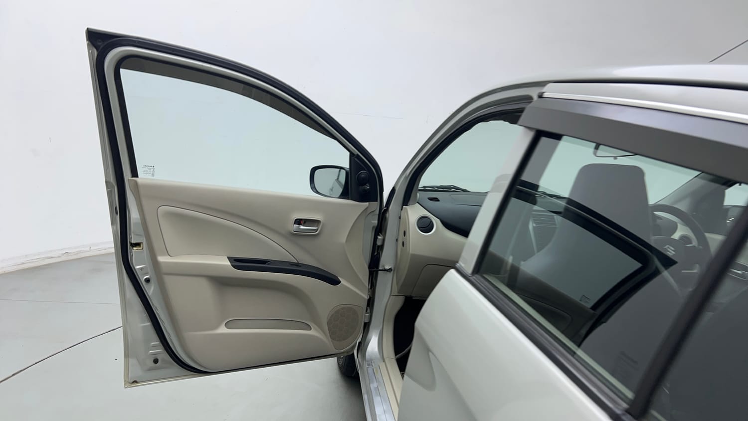 Used 2019 Maruti Suzuki Celerio VXi (O) CNG Cng Manual interior LEFT FRONT DOOR OPEN VIEW