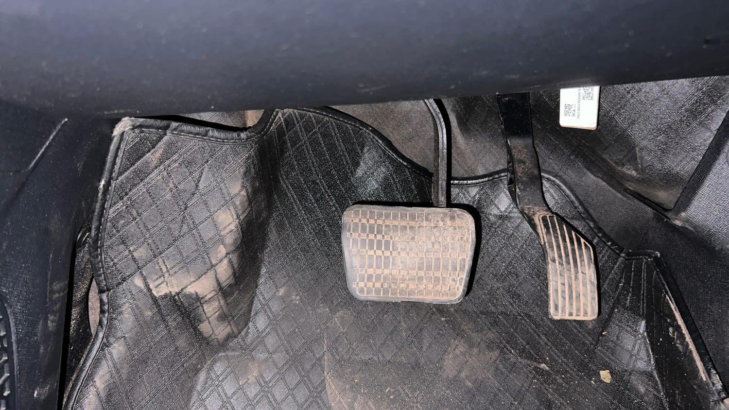 Used 2022 Tata Nexon XMA (S) Petrol Automatic interior PEDALS VIEW