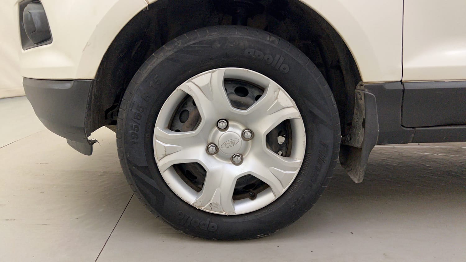 Used 2014 Ford EcoSport Trend 1.5 TDCi Diesel Manual tyres LEFT FRONT TYRE RIM VIEW