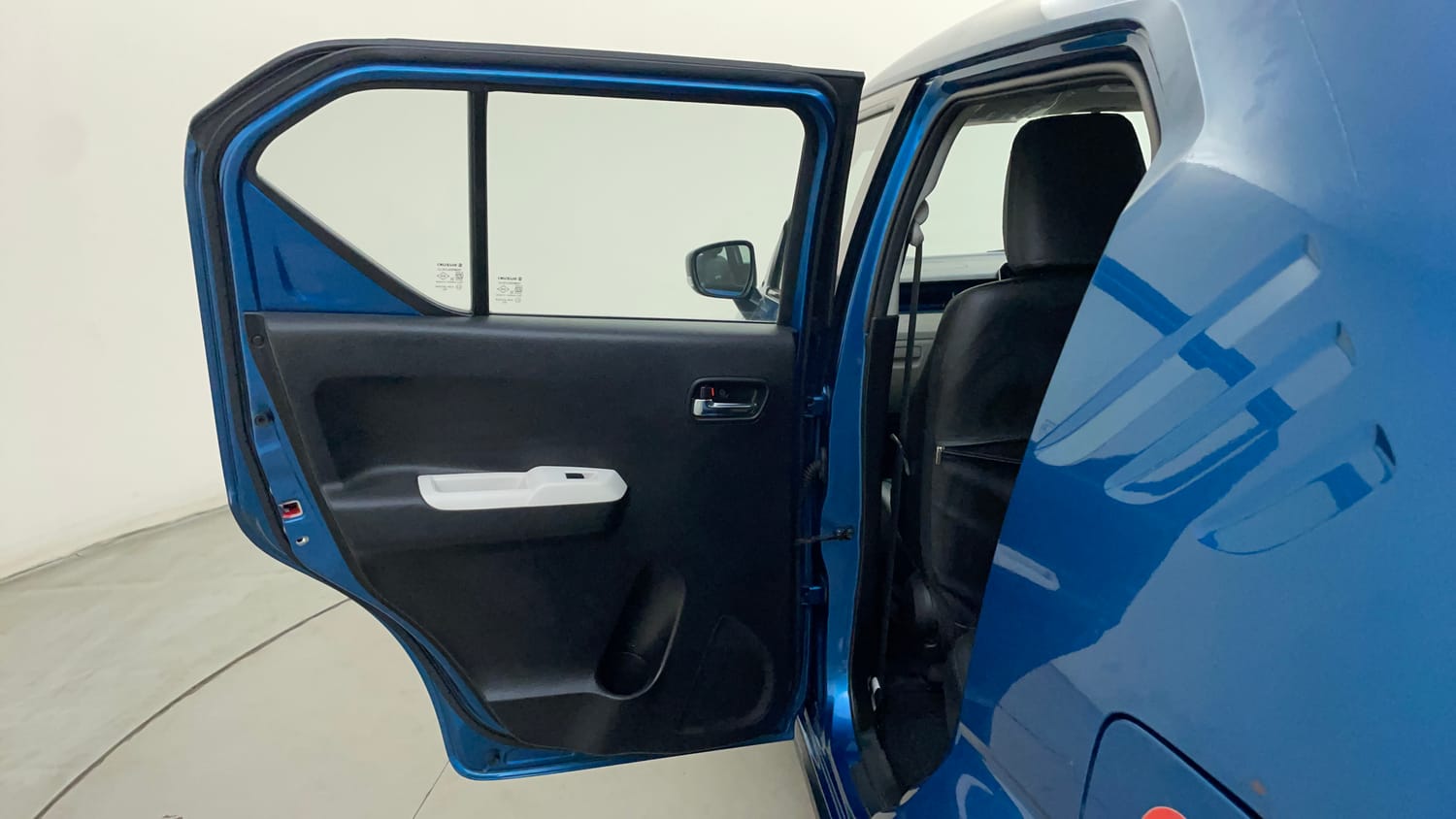 Used 2017 Maruti Suzuki Ignis Alpha 1.2 MT Petrol Manual interior LEFT REAR DOOR OPEN VIEW
