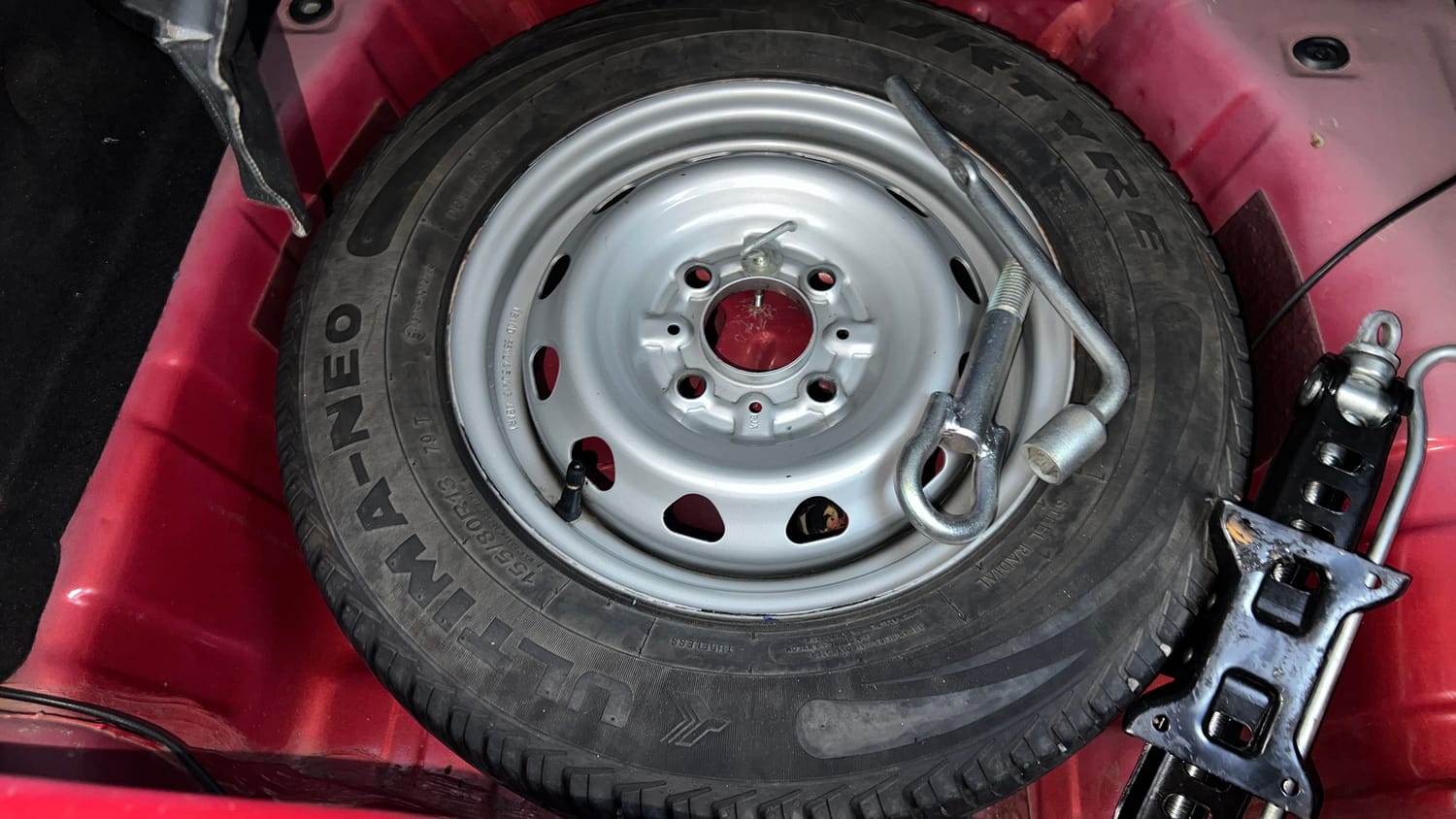 Used 2019 Tata Tiago Revotron XE Petrol Manual tyres SPARE TYRE VIEW