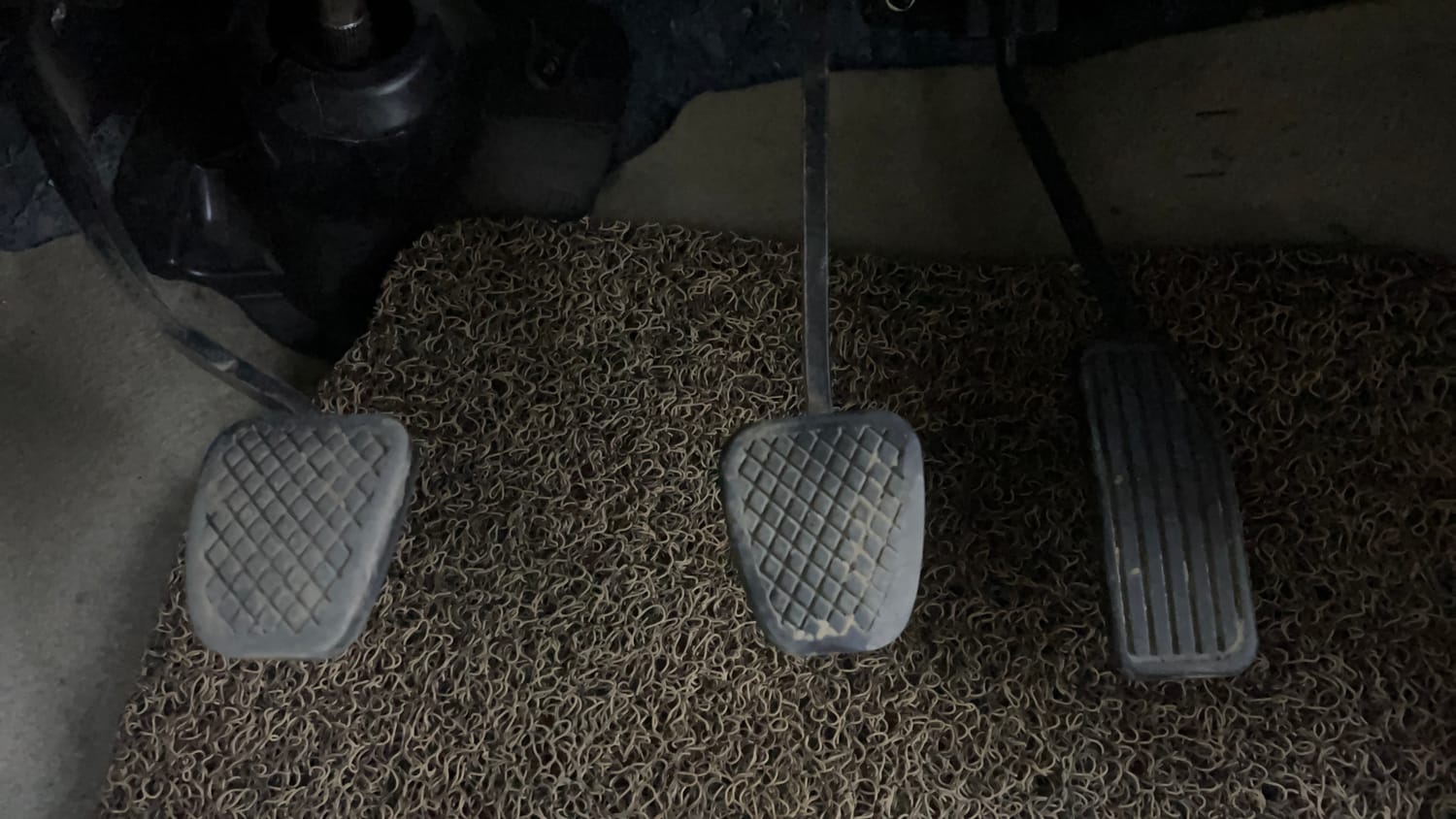 Used 2014 Honda Amaze 1.2 VX i-VTEC Petrol Manual interior PEDALS VIEW