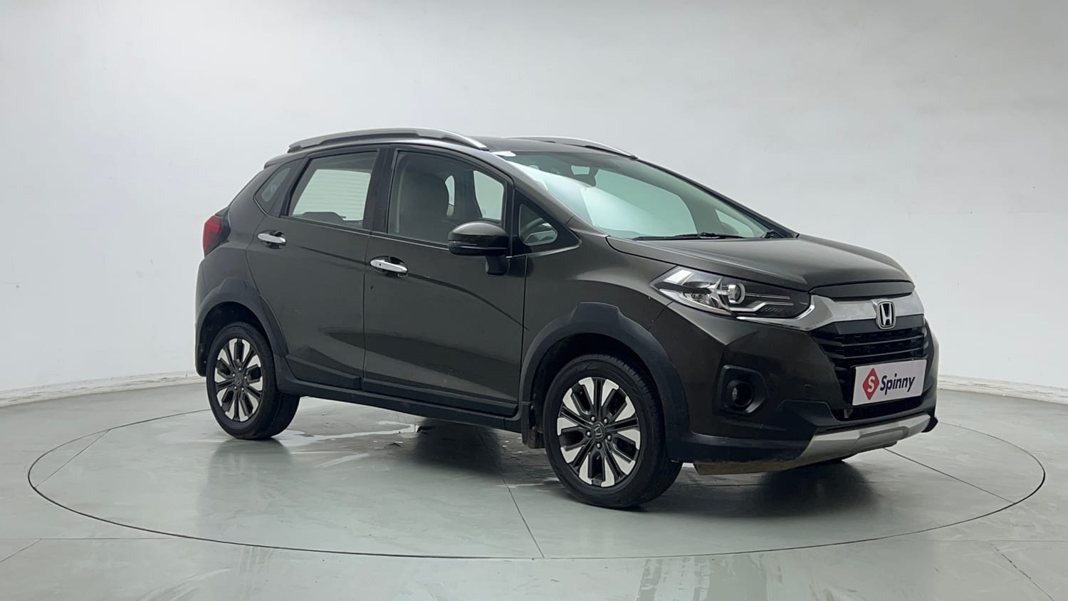 Used 2021 Honda WR-V VX MT Diesel Diesel Manual exterior RIGHT FRONT CORNER VIEW