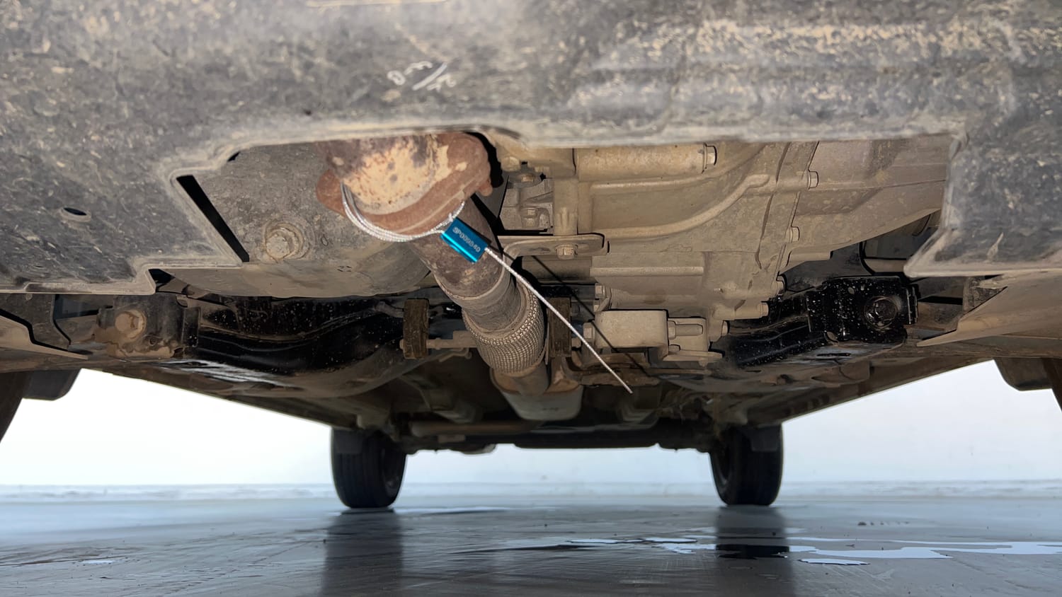 Used 2025 Tata Nexon Pure Plus (S) 1.2 iCNG 6MT Cng Manual extra FRONT LEFT UNDERBODY VIEW