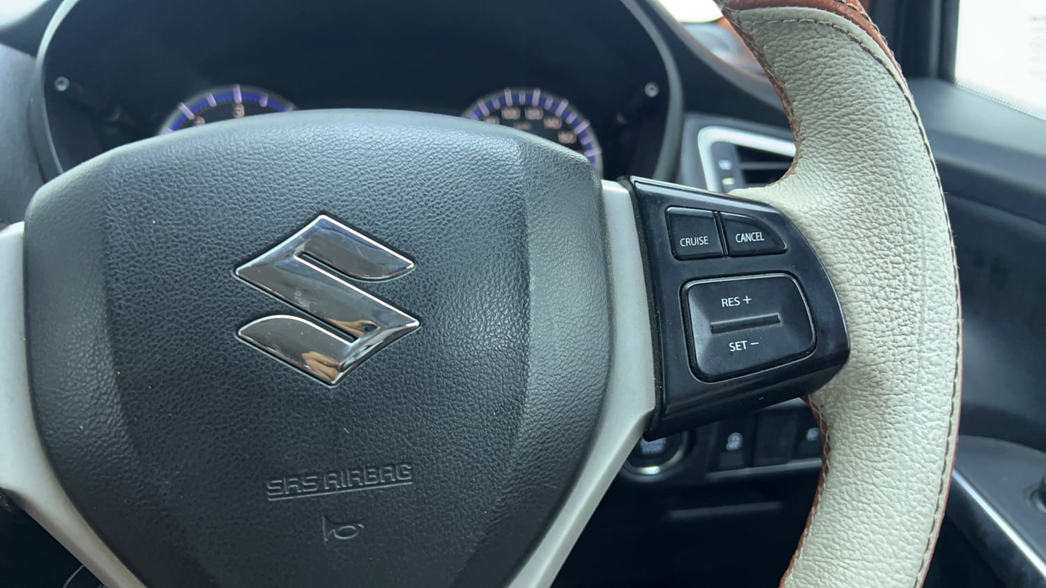 Used 2019 Maruti Suzuki S-Cross Zeta 1.3 Diesel Manual top_features Cruise control