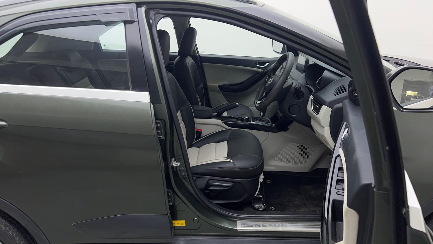 Used 2021 Tata Nexon XZA Plus Petrol Automatic interior RIGHT SIDE FRONT DOOR CABIN VIEW