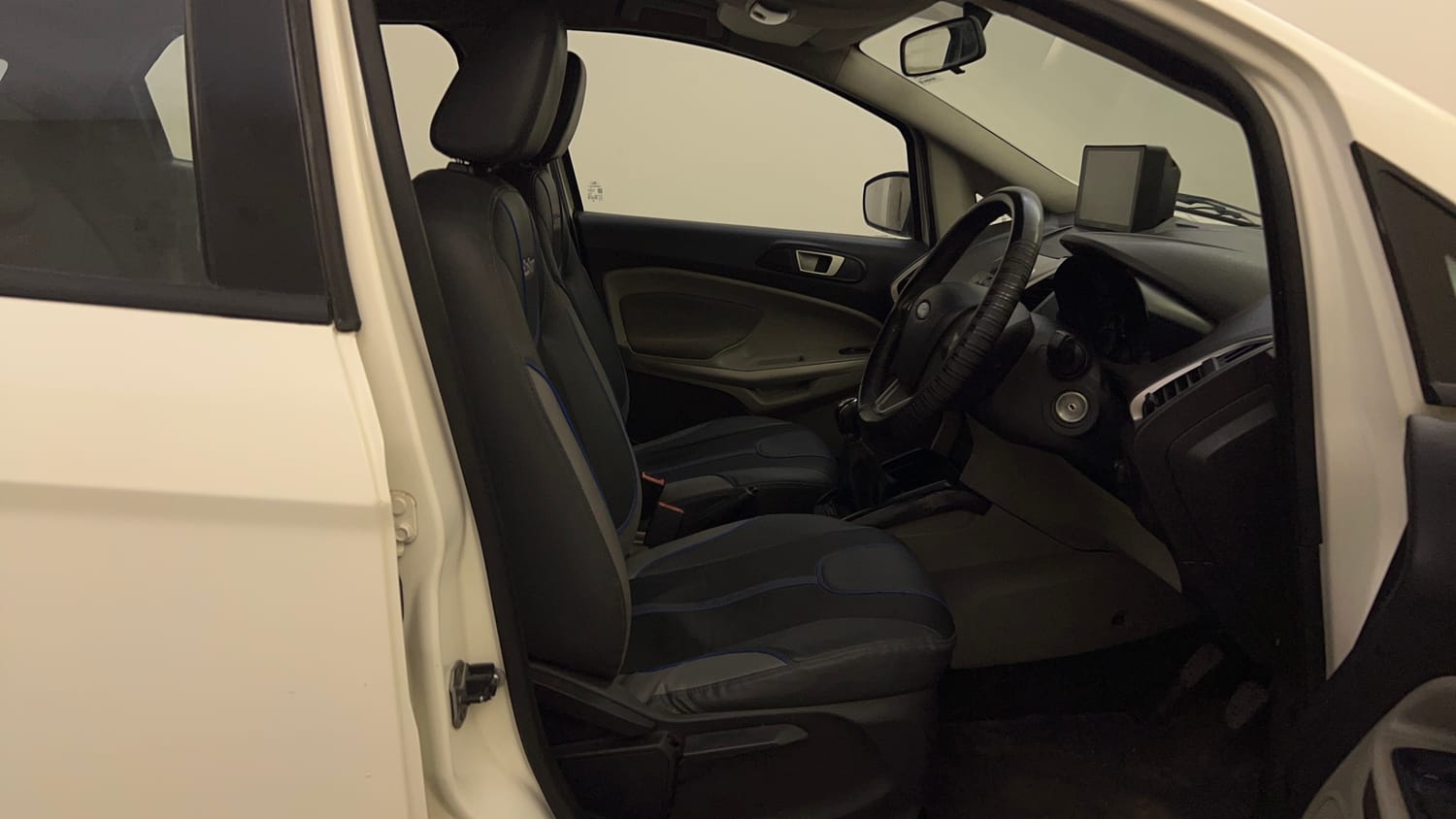 Used 2014 Ford EcoSport Trend 1.5 TDCi Diesel Manual interior RIGHT SIDE FRONT DOOR CABIN VIEW
