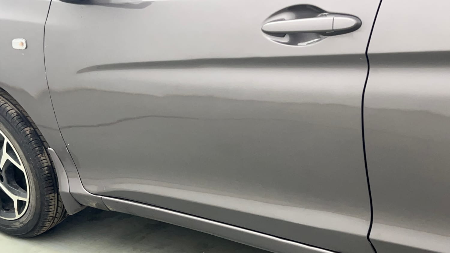 Used 2014 Honda City SV Petrol Manual dents MINOR DENT