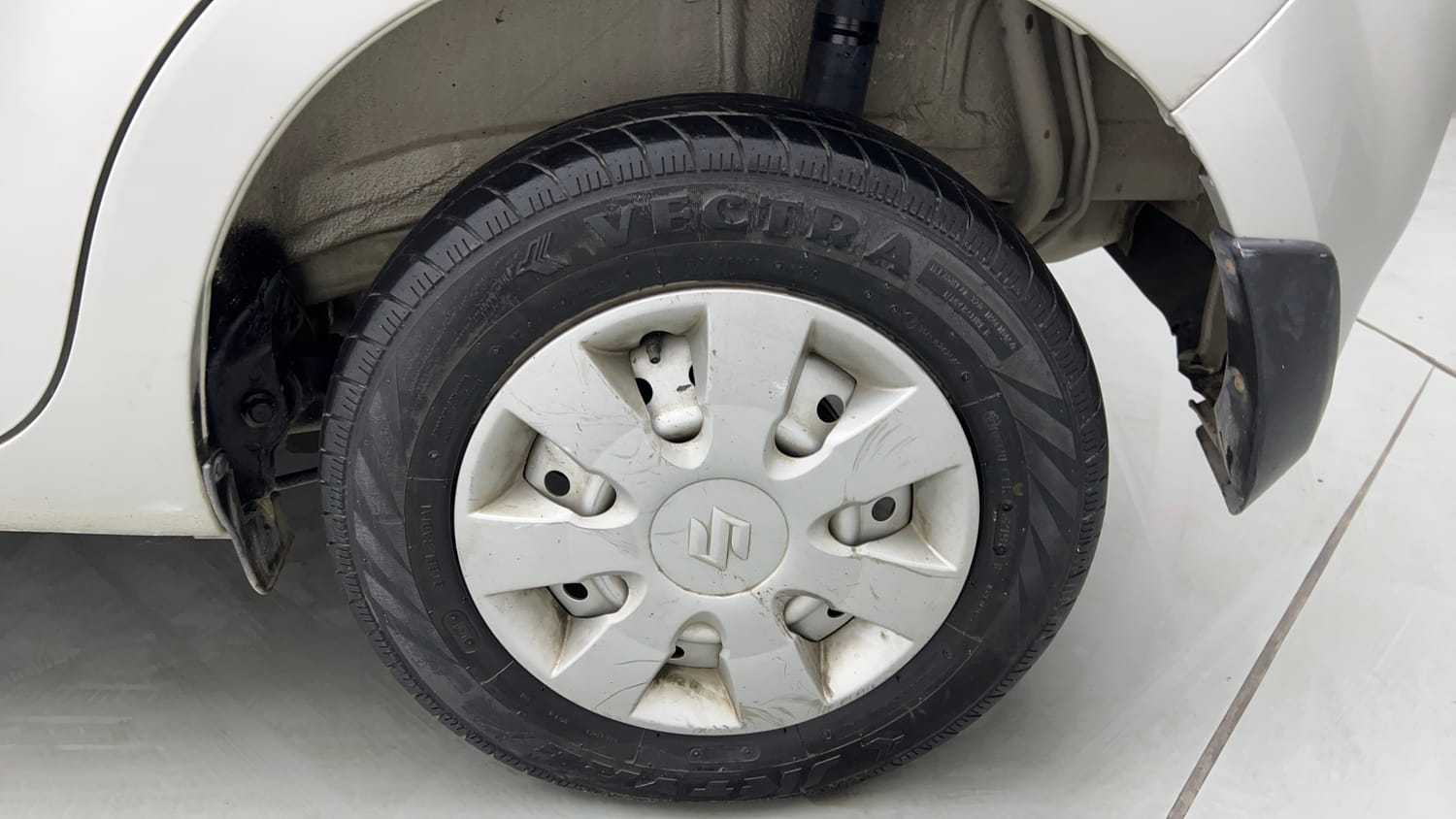 Used 2020 Maruti Suzuki Wagon R LXi 1.0 CNG Cng Manual tyres LEFT REAR TYRE RIM VIEW