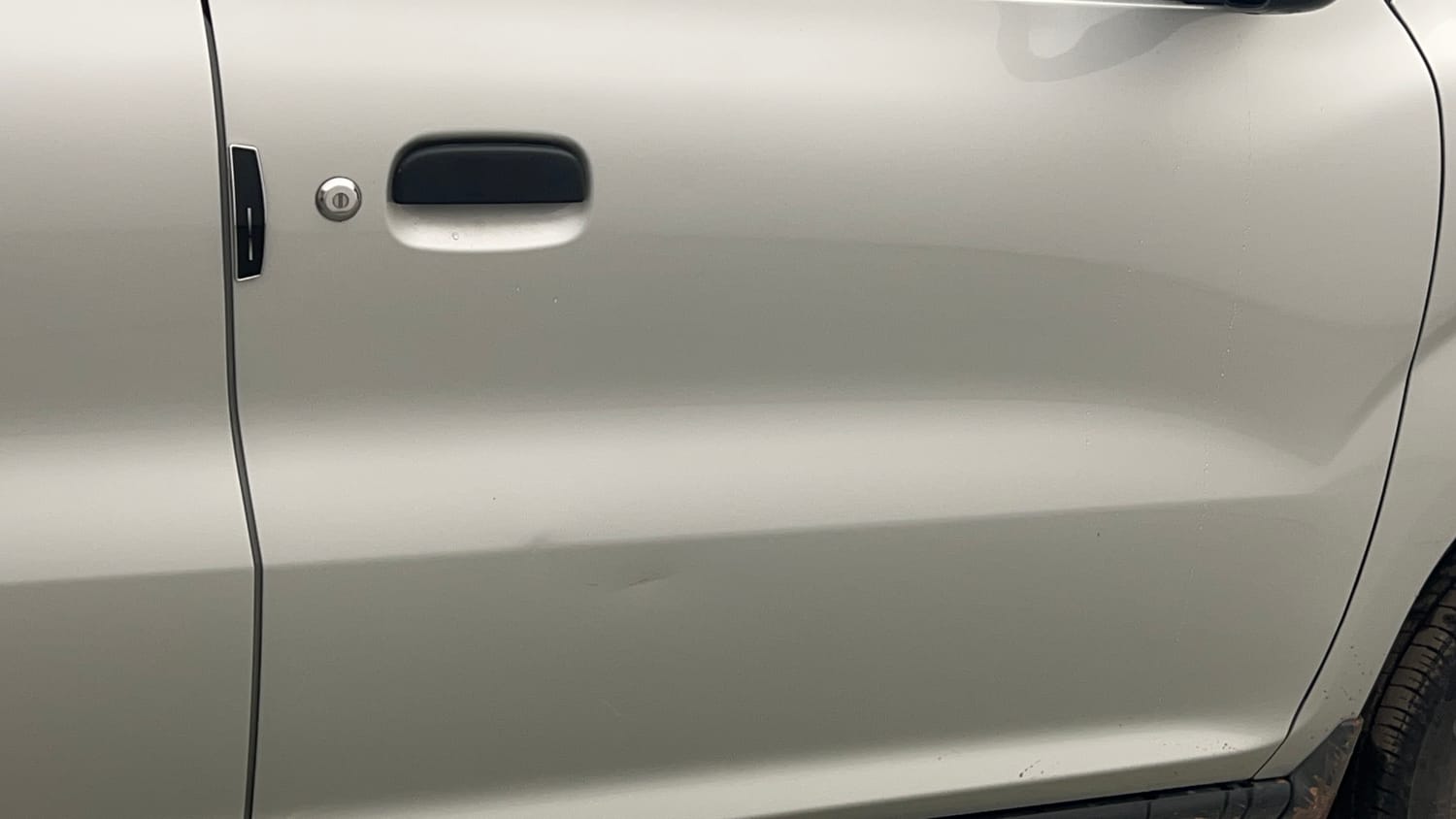 Used 2023 Maruti Suzuki S-Presso VXi Petrol Manual dents MINOR DENT