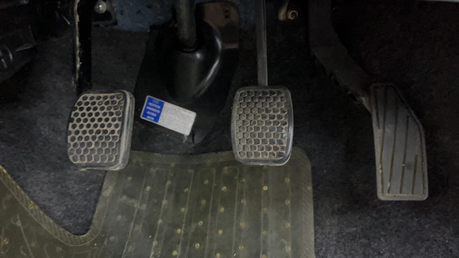 Used 2018 Maruti Suzuki Alto 800 LXi (O) Petrol Manual interior PEDALS VIEW